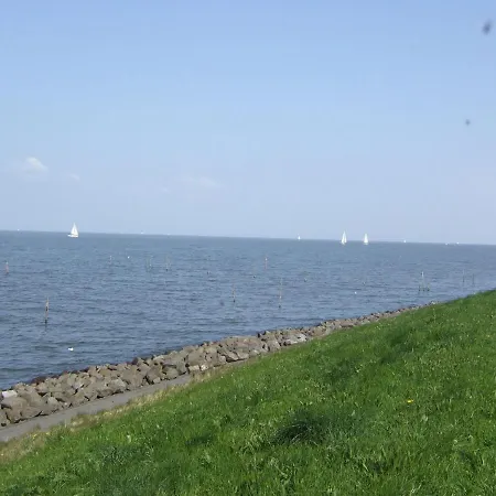 בית נופש With Garden, 19 Km From Hoorn אנדייק