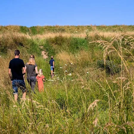 בית נופש With Garden, 19 Km From Hoorn אנדייק