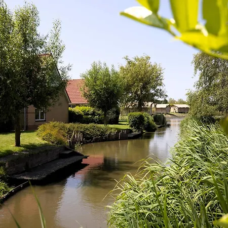 With Garden, 19 Km From Hoorn * אנדייק