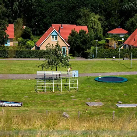 בית נופש With Garden, 19 Km From Hoorn אנדייק