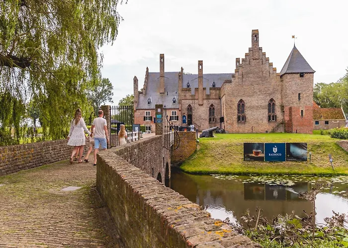 In Netherlands With Spacious Garden * Andijk